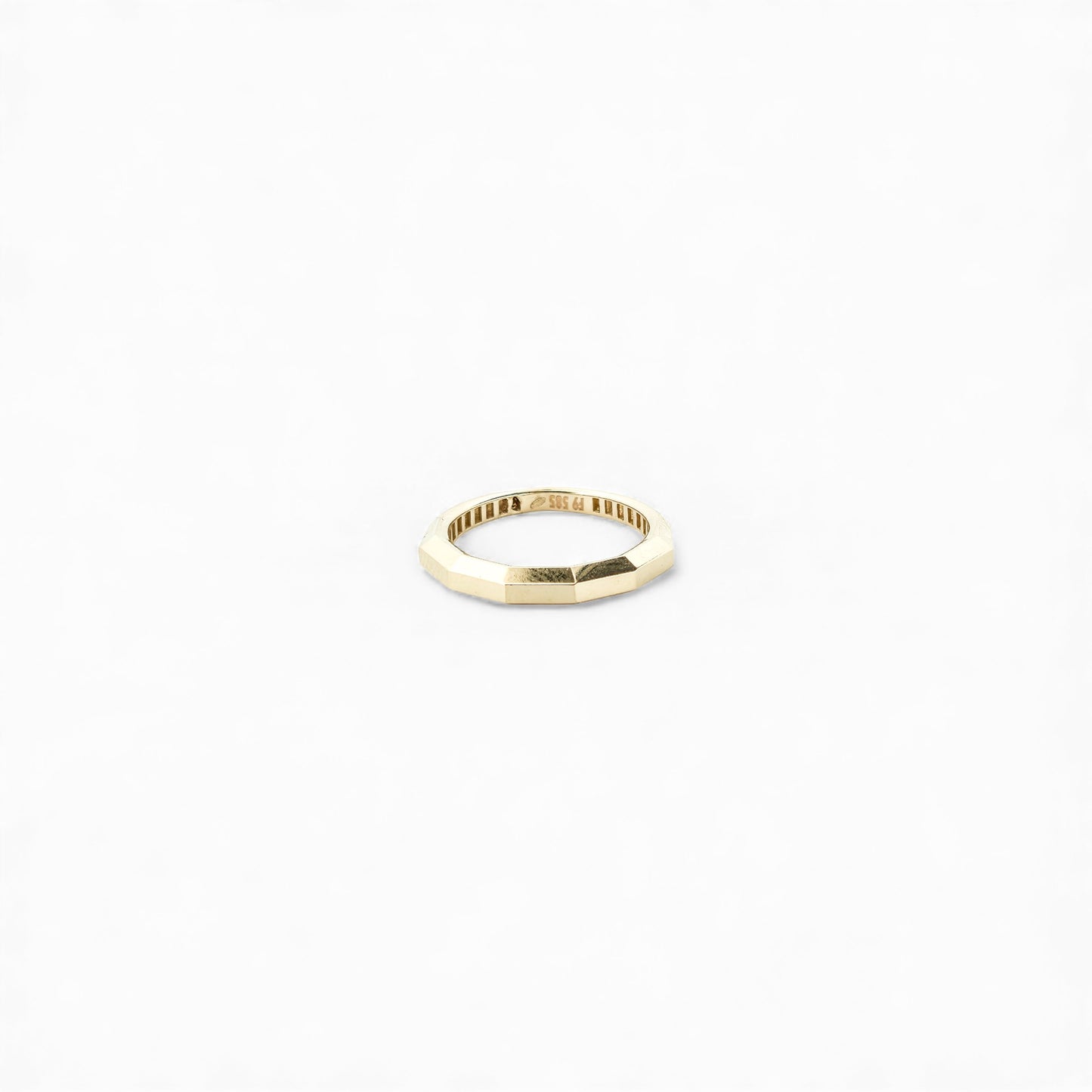 14k Gold ring G