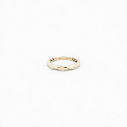 14k gold ring b