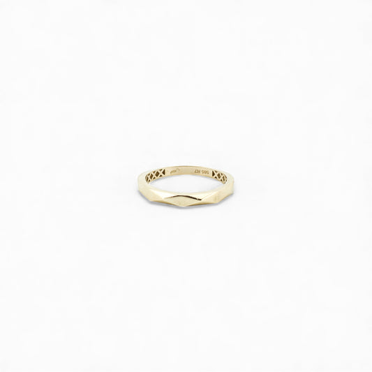 14k gold ring b