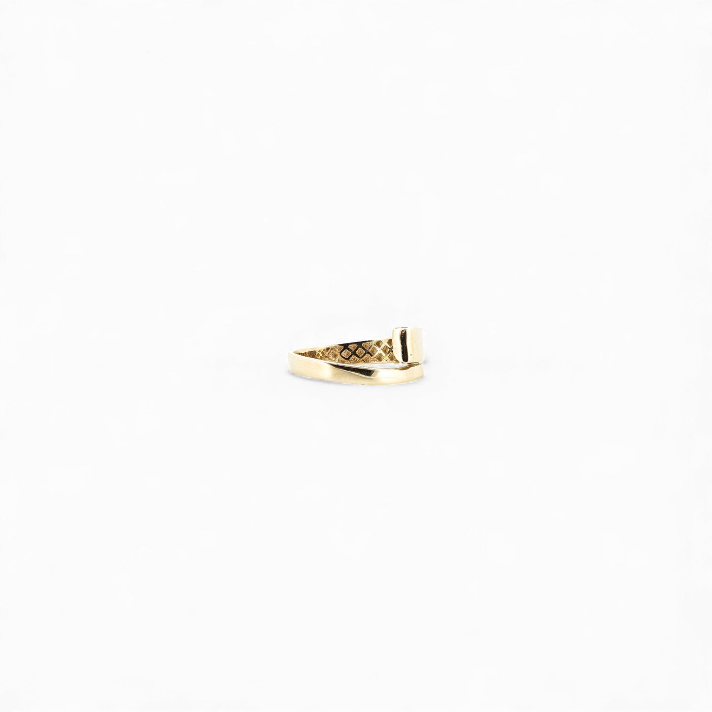 14K gold ring A